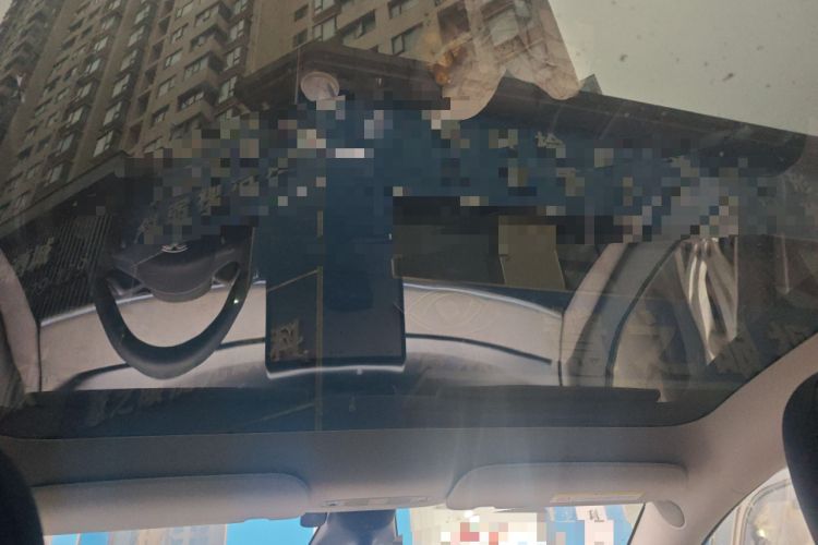 Used Tesla Model Y 2023 Rear-Wheel-Drive Version
