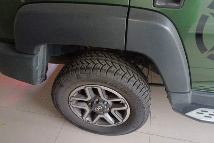 Used Beijing Auto BJ40 2018 40L 2.0T Manual Diesel Four-Wheel Drive Prestige Edition
