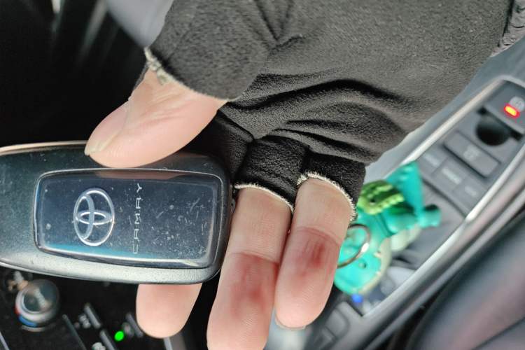 Used Toyota Camry 2021 2.5G Luxury Edition
