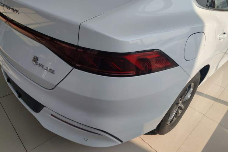 Used BYD Qin PLUS 2023 EV 510KM Travel Edition
