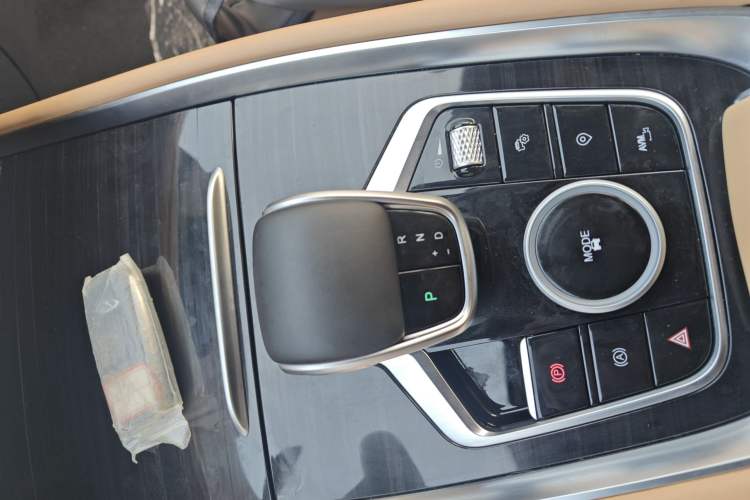 Used Chery Tiggo 8 PRO 2024 Champion Edition 390T Two-Wheel Drive Peak Version 5 Seats