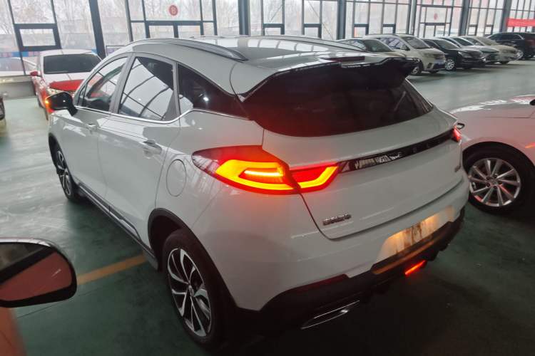 Used Geely Auto Emgrand S 2021 1.4T Manual Comfort Model
