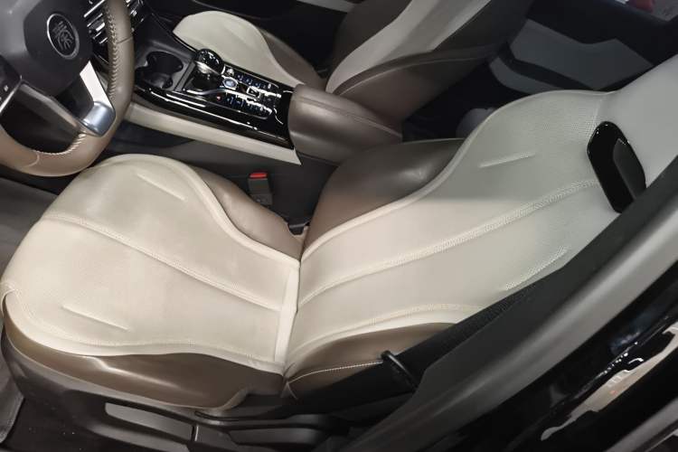 Used BYD Qin PLUS 2024 HONOR Edition DM-i 55KM Leading Model