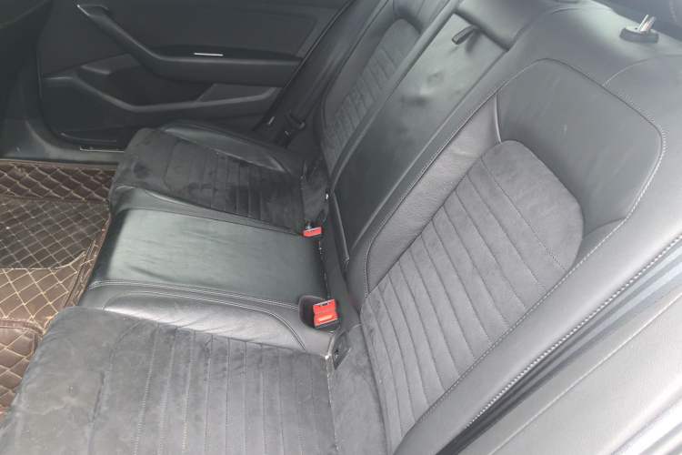 Used Volkswagen Magotan 2017 330TSI DSG Luxury Model