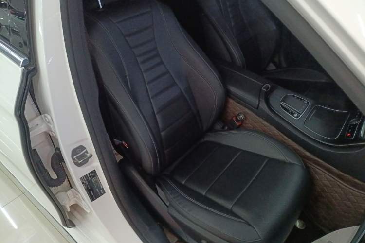 Used Mercedes-Benz E-Class 2019 Restyled E 300 L Sporty and Stylish Edition