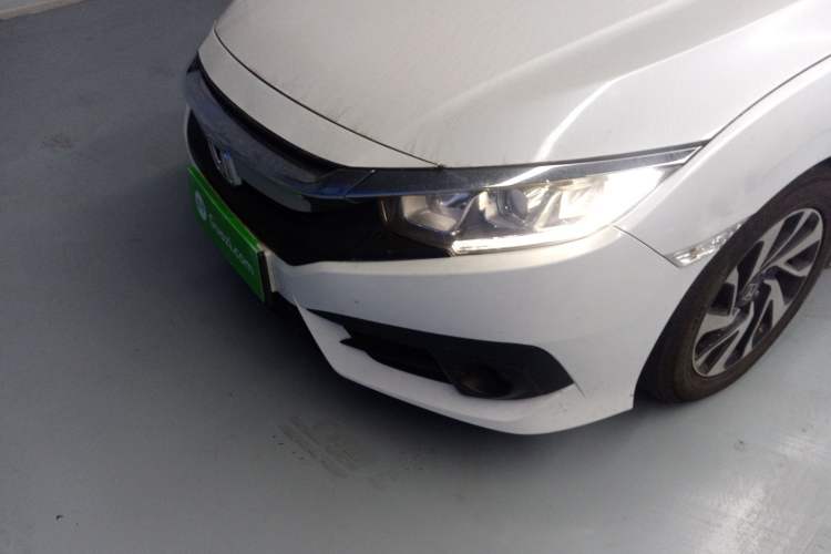 Used Honda Civic 2016 220TURBO CVT Luxury Edition
