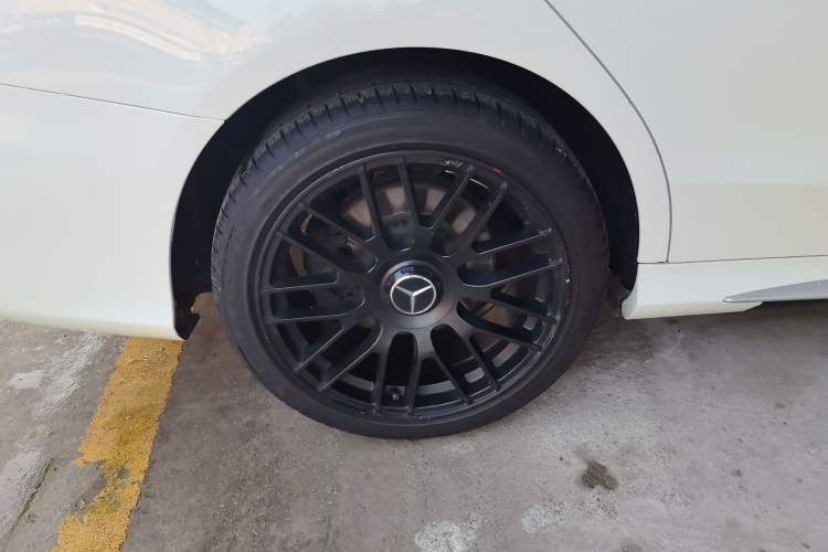 Used Mercedes-Benz C-Class 2015 C 200 L 4MATIC Sport Edition