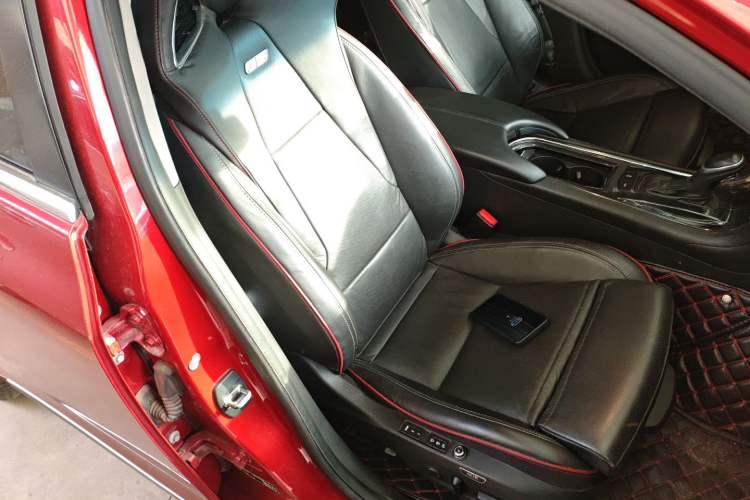 Used Cadillac ATS-L 2014 25T Comfort Model
