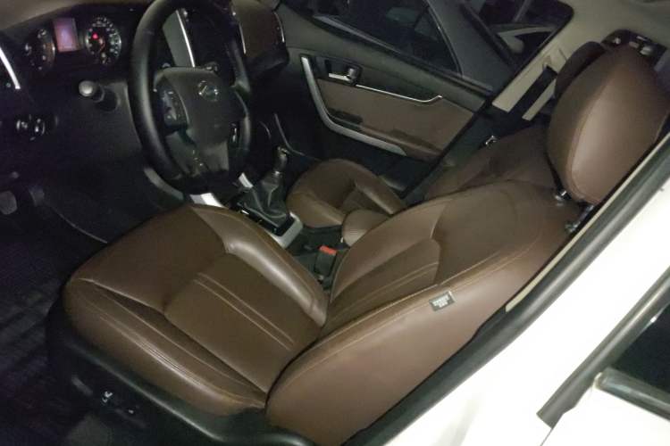 Used Land X5 2016 Plus 1.5T Manual Innovation Edition
