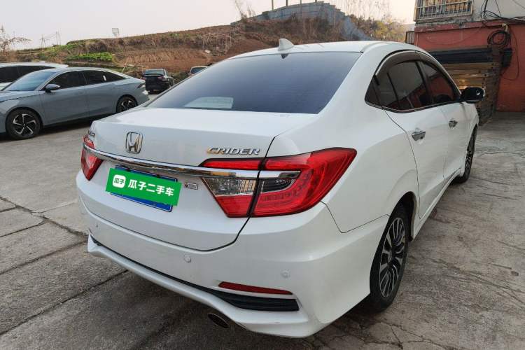 Used Honda Crider 2015 1.8L Automatic Luxury Edition
