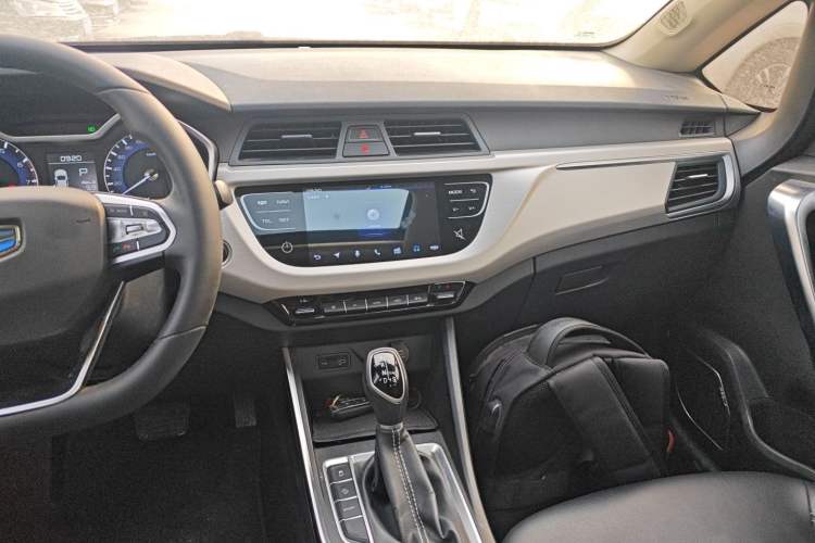 Used Geely Auto Vision X3 2019 Upgraded Model 1.5L CVT Prestige Version
