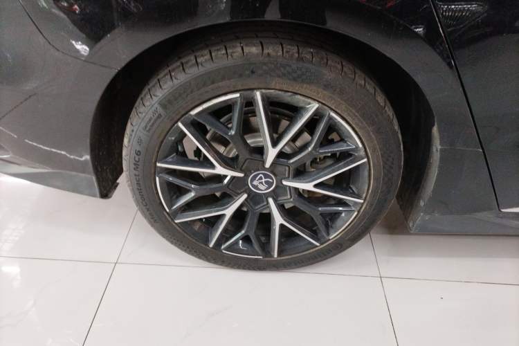 Used BYD Han 2025 DM-i 125KM Prestige Model
