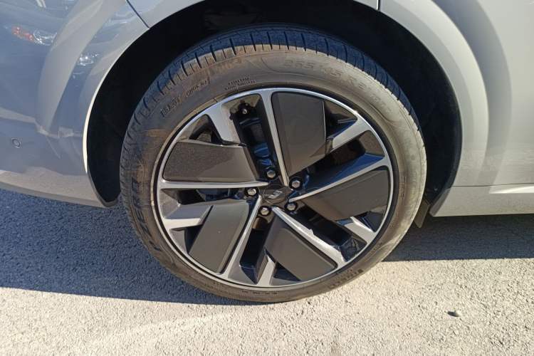 Used Li Auto L6 2025 Max Smart Refresh Edition