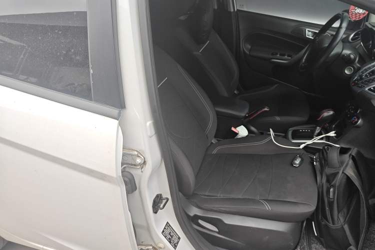 Used Ford Fiesta 2013 Hatchback 1.5L Automatic Fashion Edition