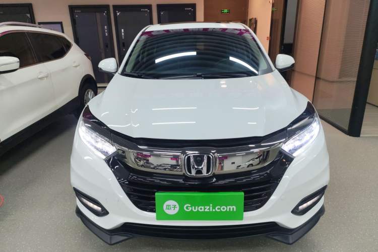 Used Honda Vezel 2020 220 TURBO CVT Luxury Edition
