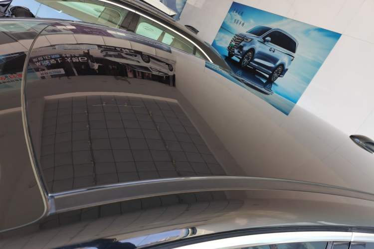 Used Hongqi E-QM5 2023 560km PLUS
