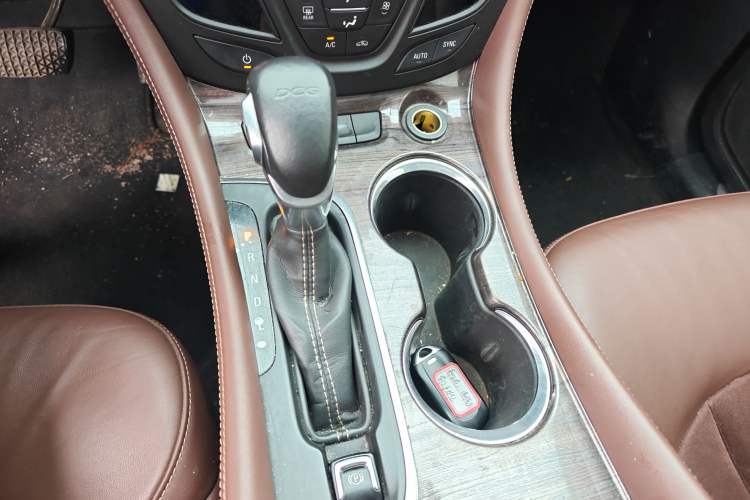 Used Buick Envision 2017 20T Two-Wheel Drive Elite Version
