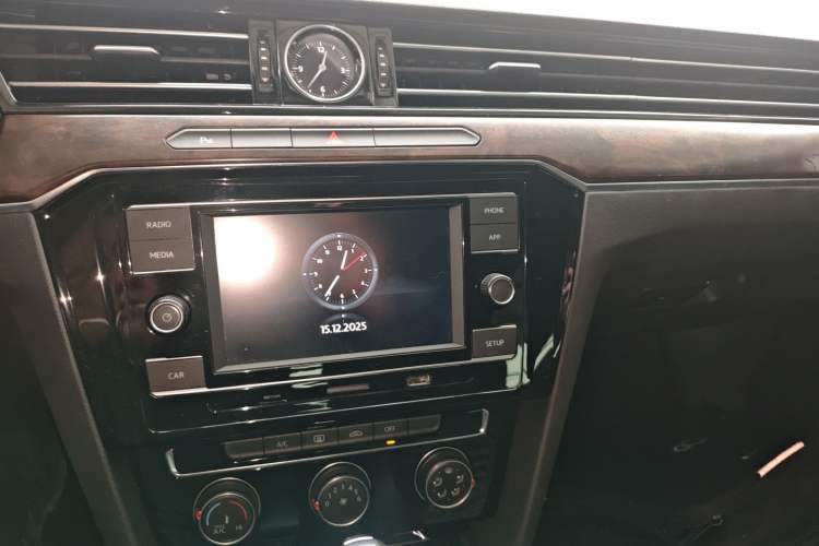 Used Volkswagen Magotan 2019 330TSI DSG Leading Model China VI Standard