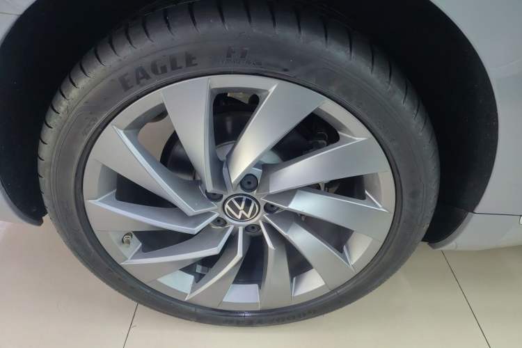 Used Volkswagen FAW-Volkswagen CC 2023 380TSI Striking Edition
