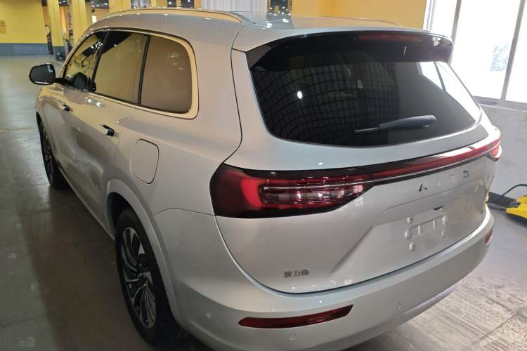 Used Hima AITO M7 2024 1.5T Rear-Drive Plus Version 5 Seats
