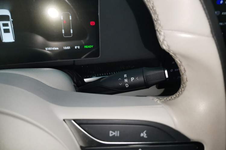 Used VOYAH Dream 2025 PHEV Four-Wheel-Drive Flagship Kunpeng Edition