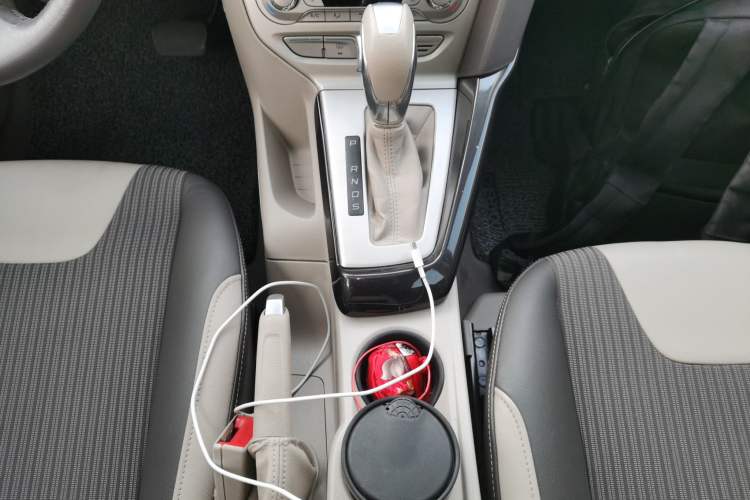 Used Ford Focus 2012 Sedan 1.6L Automatic Fashion Edition