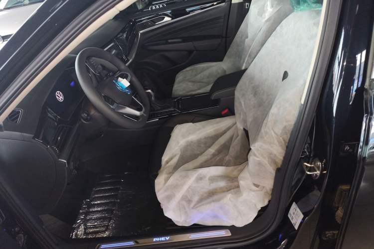 Used Volkswagen Passat New Energy 2025 430 PHEV Hybrid Business Edition