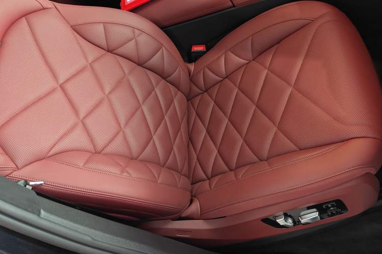 Used BMW X5 2022 Restyled xDrive 40Li M Sport Package
