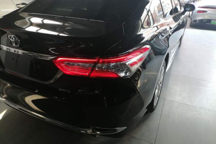 Used Toyota Camry 2023 2.0G Luxury Edition