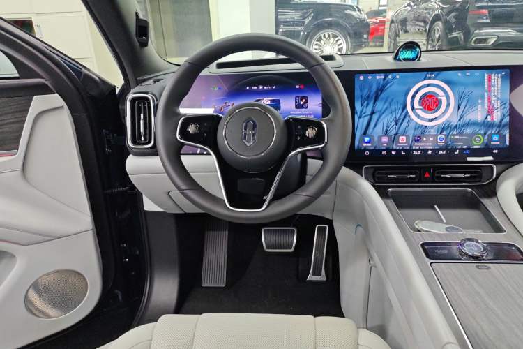 Used Hima AITO M9 2024 Range-Extended Ultra Version 42 kWh 6-Seater Model