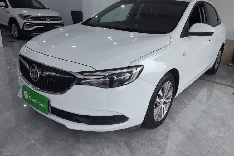 Used Buick GT 2018 18T Automatic Elite Model
