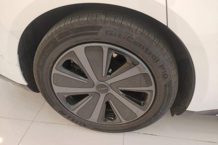 Used Hima Luxeed S7 2024 Max Rear-Drive Long-Range Intelligent Driving Version