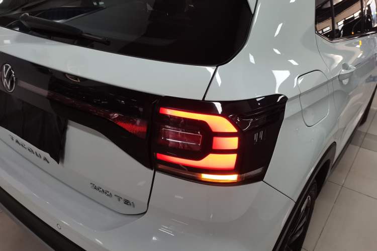 Used Volkswagen Tacqua 2023 200TSI DSG Joy-Connect Edition