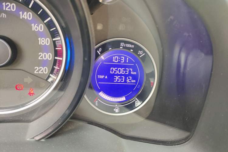 Used Honda Fit 2016 1.5L LXS CVT Comfort Sunroof Version