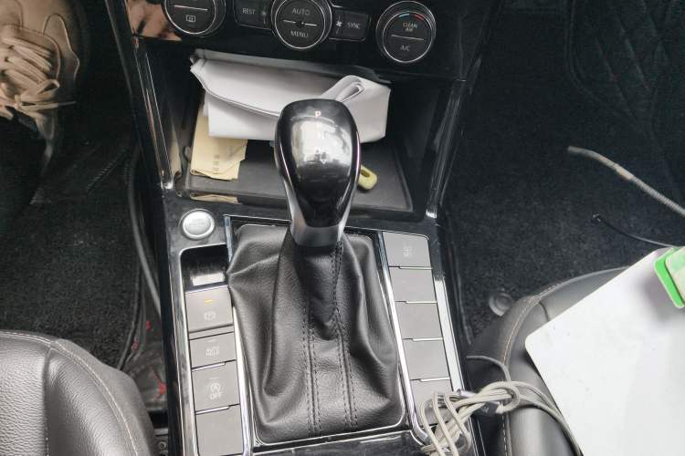 Used Volkswagen Passat 2019 330TSI Elite Edition China VI
