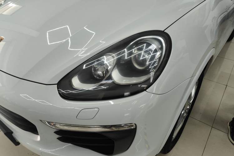 Used Porsche Cayenne 2016 Cayenne Platinum Edition 3.0T
