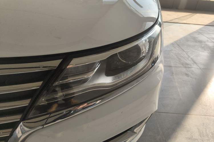 Used Roewe i6 2020 PLUS 1.6L CVT 4G Connected Glory Flagship Edition
