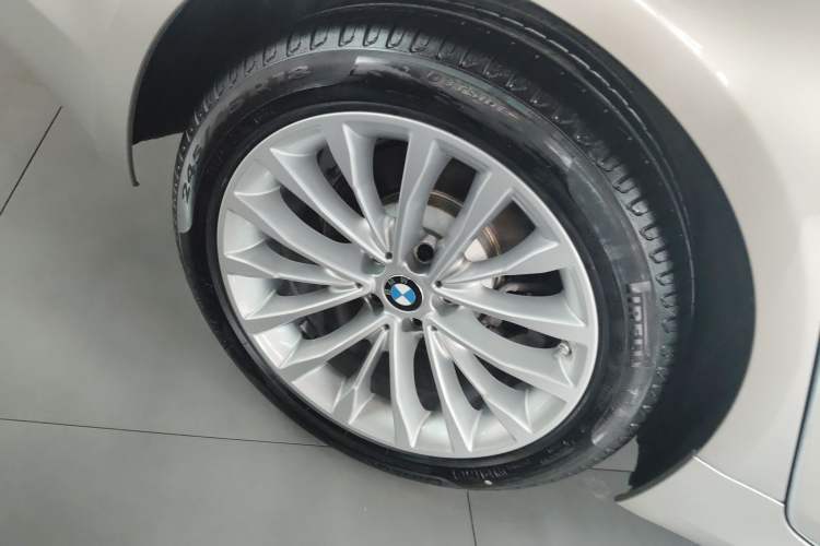 Used BMW 5 Series 2020 525Li Luxury Package
