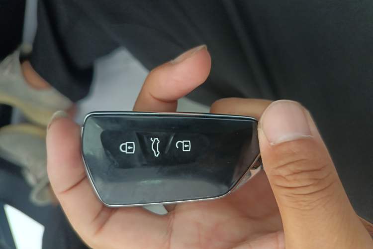 Used Volkswagen ID.7 VIZZION 2024 AIR model