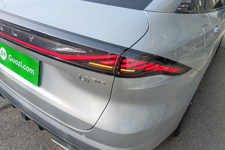 Used  L6 2025 EM-i 140km Starship Edition