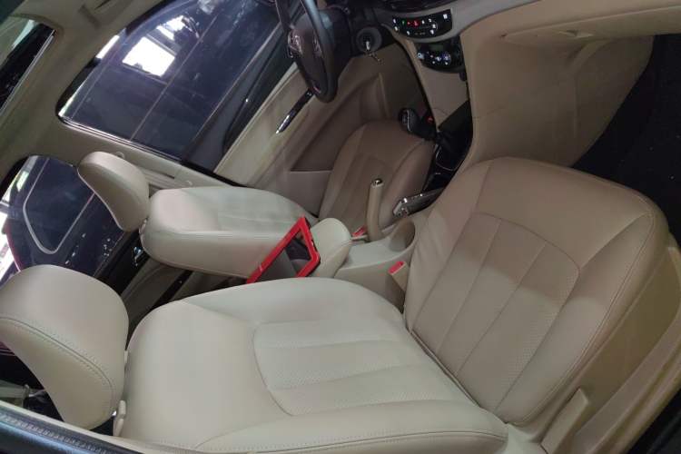 Used Baojun 730 2016 1.5T Manual Luxury Edition 7 Seats
