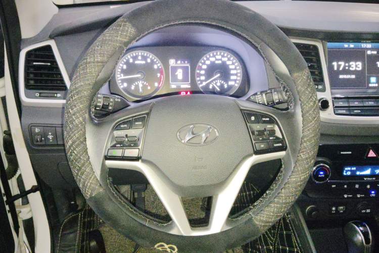 Used Hyundai Tucson 2015 1.6T Dual-Clutch Two-Wheel-Drive Smart Model
