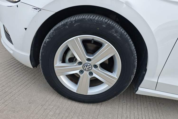 Used Volkswagen Lamando 2018 230TSI DSG Fashion Edition
