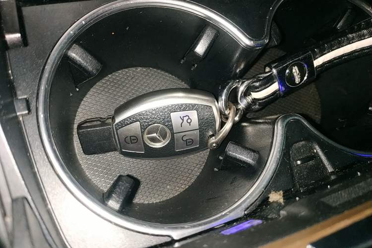 Used Mercedes-Benz S-Class 2014 S 320 L Business Model
