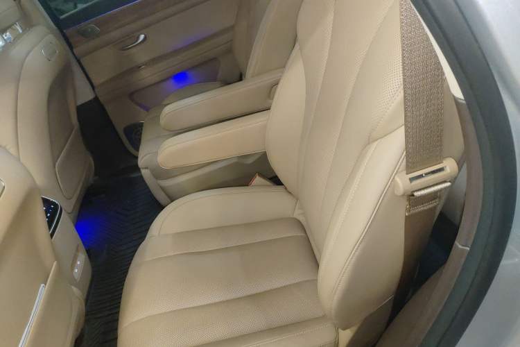 Used Hima AITO M7 2024 1.5T Intelligent Drive 4x4 Max Edition 6 Seats
