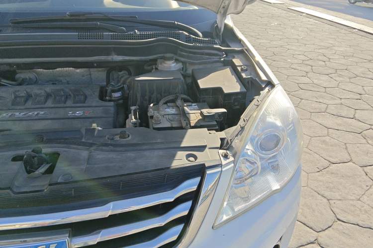 Used Haval H6 2016 Upgraded Model 1.5T Automatic Two-Wheel Drive Elite Version
