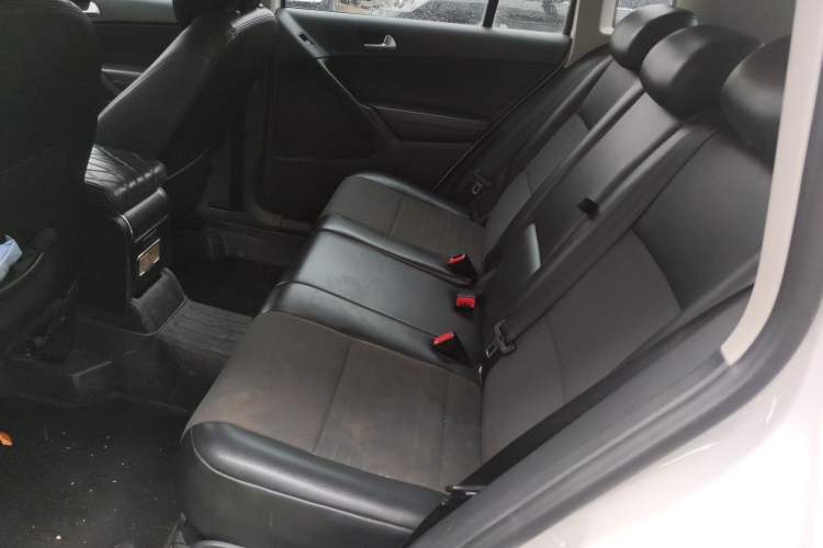 Used Volkswagen Tiguan L 2015 1.8TSI Automatic Two-Wheel Drive Trend Edition