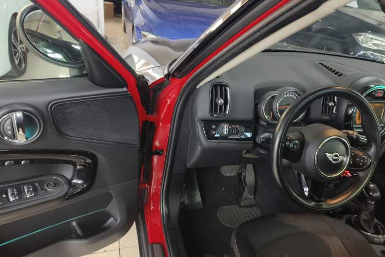 Used  Countryman 2017 1.5T COOPER
