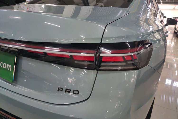 Used Volkswagen Passat 2025 Pro 380TSI Starry Dragon Luxury Edition