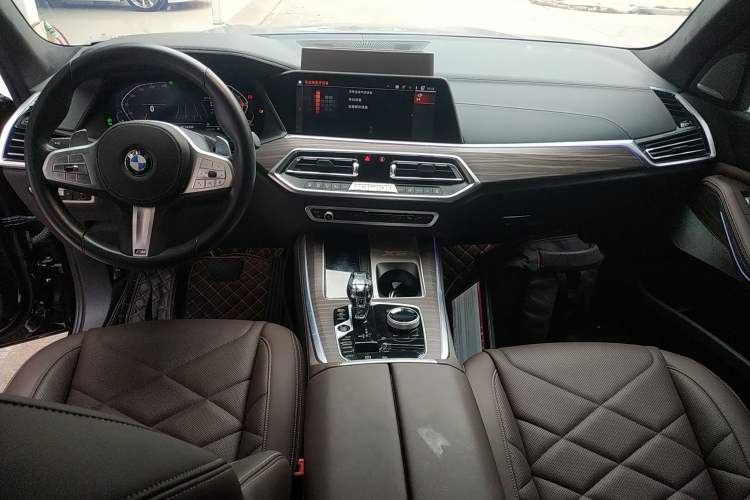 Used BMW X5 2022 Restyled xDrive 40Li M Sport Package
